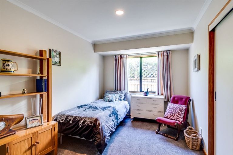 Photo of property in 44 Reynolds Road, Havelock North, 4130