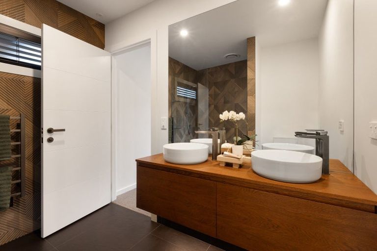 Photo of property in 60 Seven Oaks Drive, Kinloch, 3377