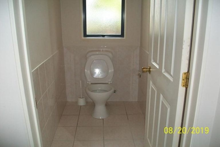 Photo of property in 10 Basra Drive, Henderson, Auckland, 0612