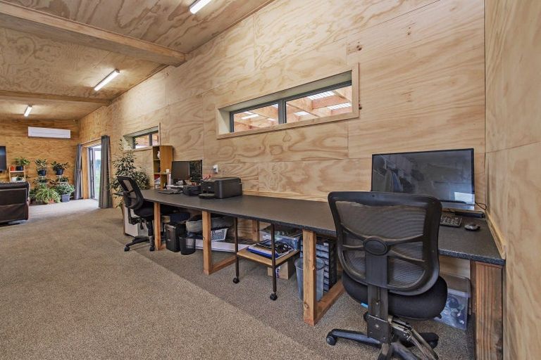 Photo of property in 3856 South Eyre Road, Burnt Hill, Oxford, 7495