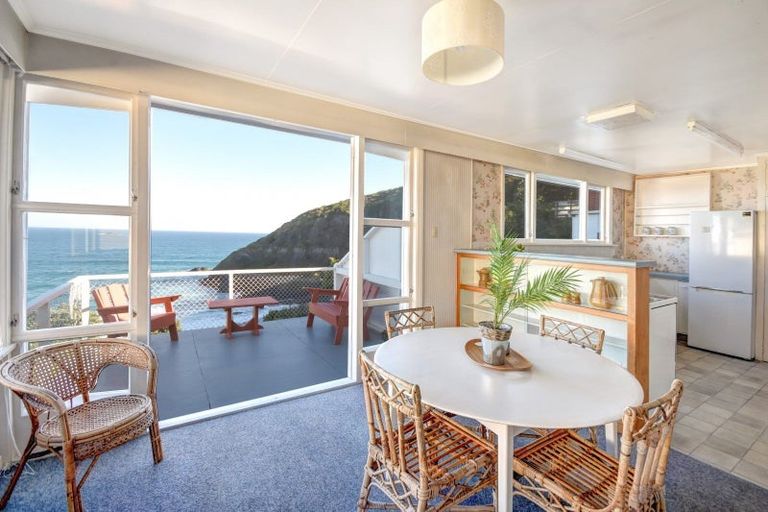 Photo of property in 55 Cliffs Road, Saint Clair, Dunedin, 9012