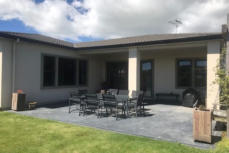 Photo of property in 11 Hunter Drive, Awatoto, Napier, 4110