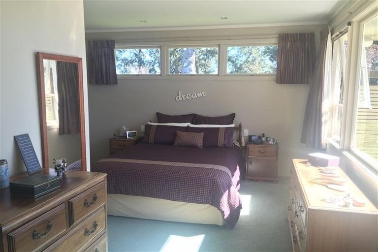 Photo of property in 16 Saint Georges Road, Karamu, Hastings, 4172