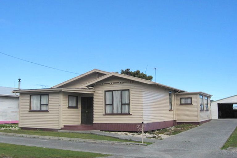 Photo of property in 78 Fox Street, Cobden, Greymouth, 7802
