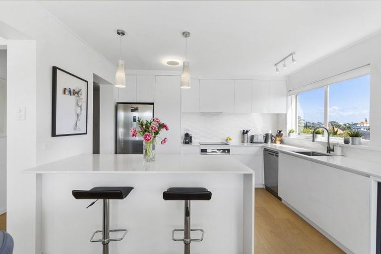 Photo of property in 6/21 Clifton Road, Hauraki, Auckland, 0622