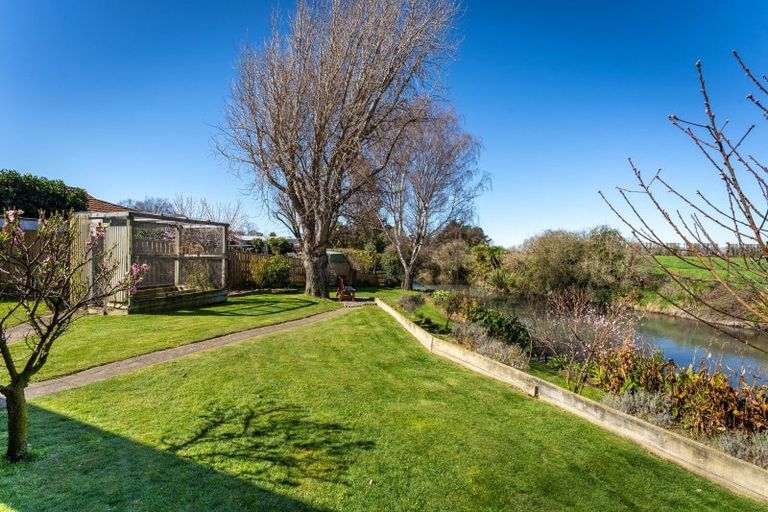 Photo of property in 5c Turner Place, Riversdale, Blenheim, 7201