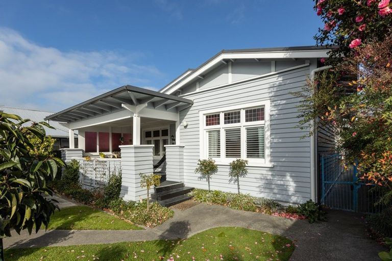 Photo of property in 80 Vigor Brown Street, Napier South, Napier, 4110