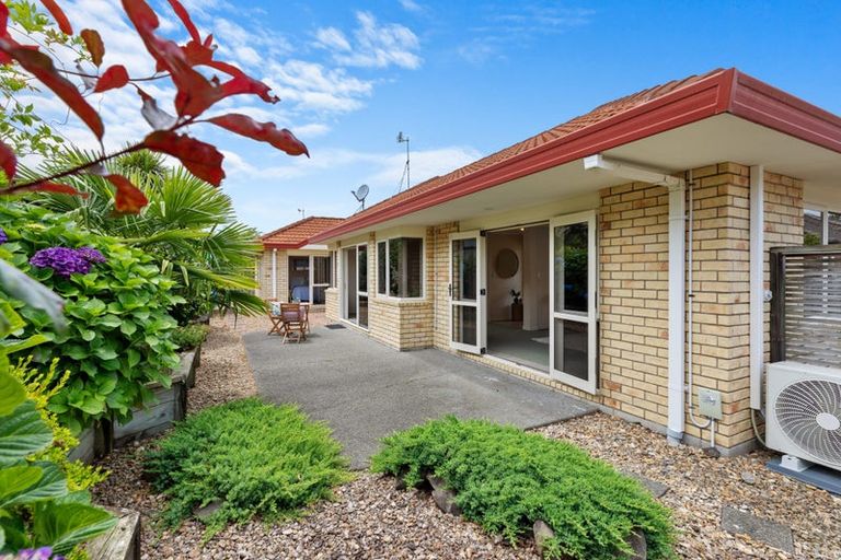 Photo of property in 72b Beachwater Drive, Papamoa Beach, Papamoa, 3118