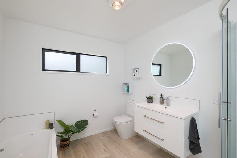 Photo of property in 3/59 Wallath Road, Westown, New Plymouth, 4310