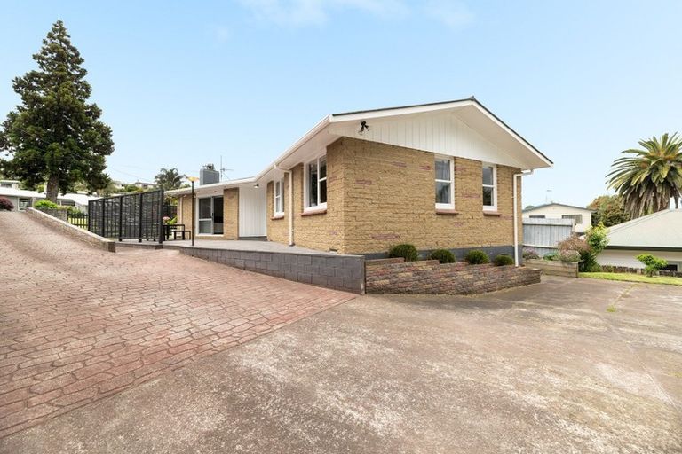 Photo of property in 302 Darraghs Road, Brookfield, Tauranga, 3110