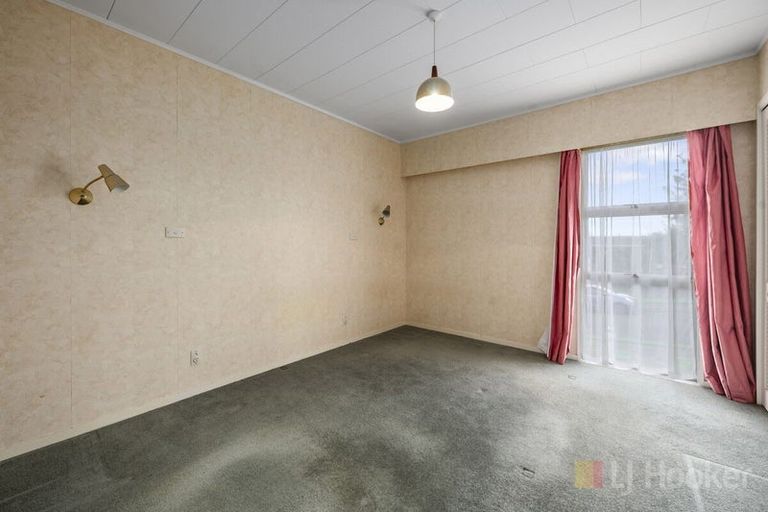 Photo of property in 2 Haratua Place, Springfield, Rotorua, 3015