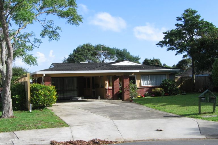 Photo of property in 12 Trust Place, Sunnyhills, Auckland, 2010