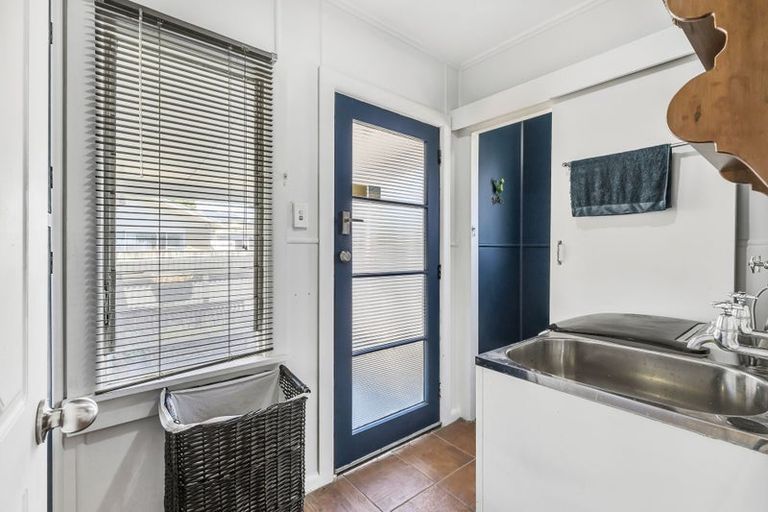 Photo of property in 1/134 Parkers Road, Tahunanui, Nelson, 7011