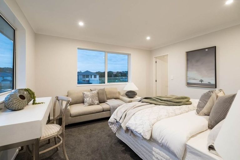 Photo of property in 54 Timmer Road, Flat Bush, Auckland, 2019