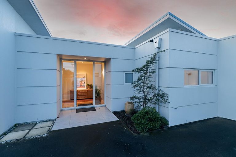 Photo of property in 80 Aston Drive, Waimairi Beach, Christchurch, 8083