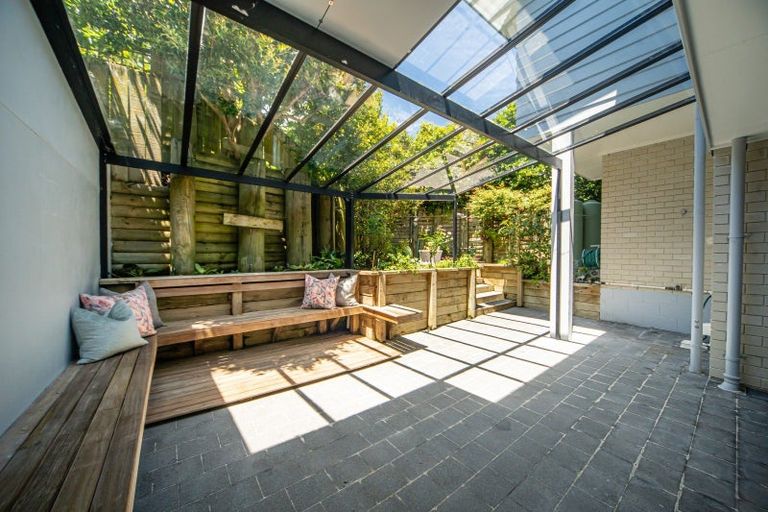 Photo of property in 1/33 Argo Drive, Half Moon Bay, Auckland, 2012