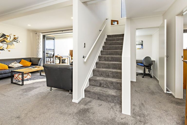 Photo of property in 2/9 Freeman Way, Manukau, Auckland, 2104