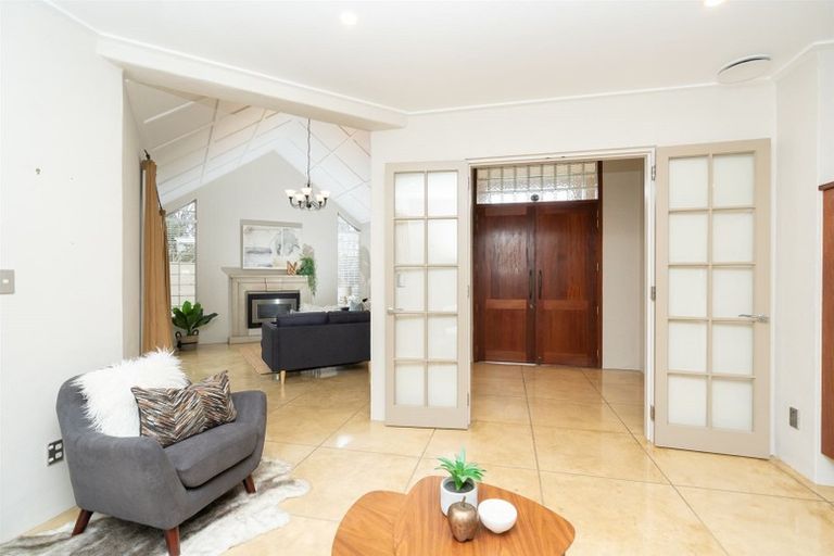 Photo of property in 37 Callum Brae Drive, Rototuna, Hamilton, 3210