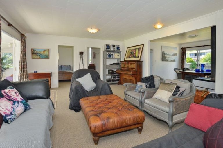 Photo of property in 69 Fortescue Street, Mahia, Nuhaka, 4198