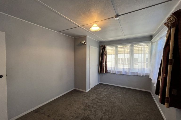 Photo of property in 210 Coronation Avenue, Welbourn, New Plymouth, 4310