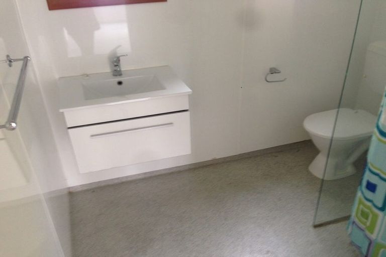 Photo of property in 7 Tensing Place, Sockburn, Christchurch, 8042