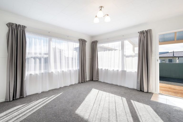 Photo of property in 25 Fergusson Street, Stoke, Nelson, 7011