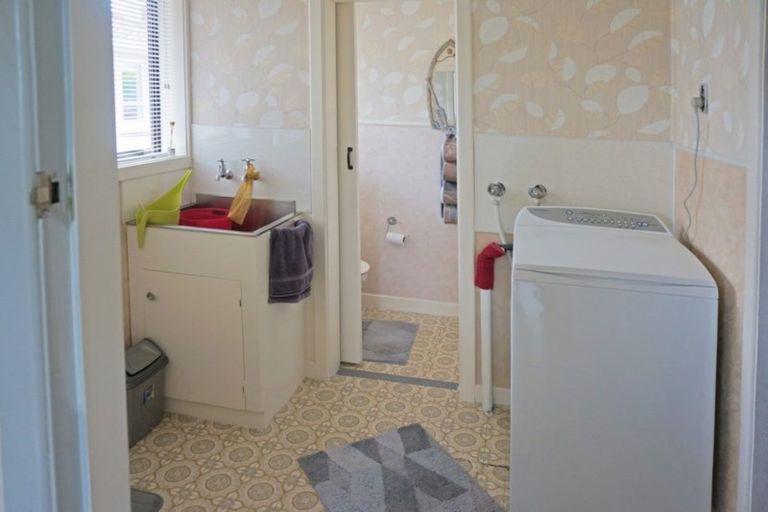 Photo of property in 12 Crawford Street, Glengarry, Invercargill, 9810