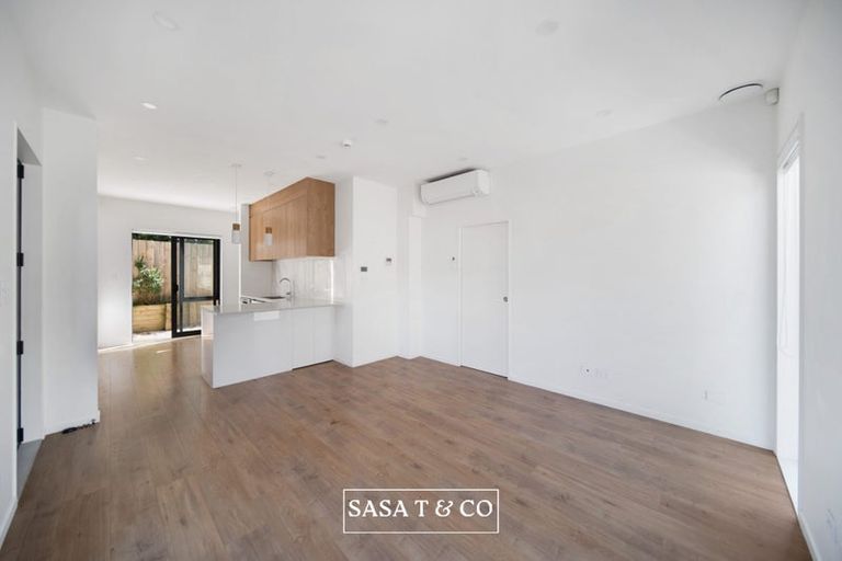 Photo of property in 64 Landscape Road, Papatoetoe, Auckland, 2025