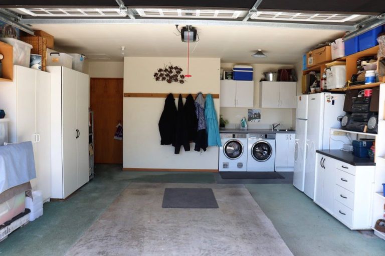 Photo of property in 5 Rochfort Place, Westport, 7825