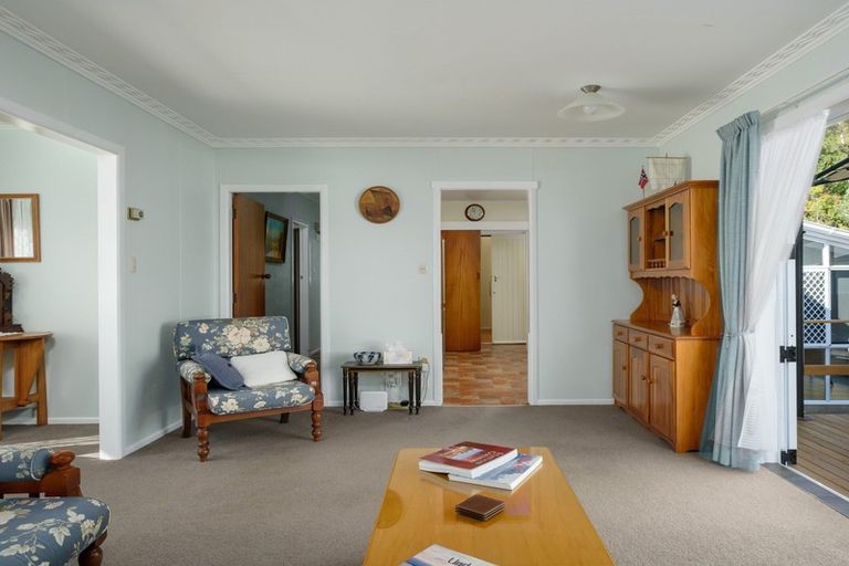 Photo of property in 3 Seddon Crescent, Whataupoko, Gisborne, 4010