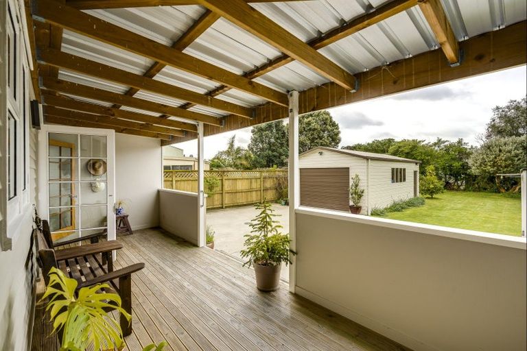 Photo of property in 14 Barker Road, Marewa, Napier, 4110