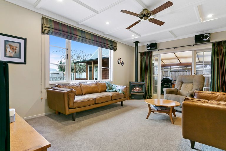 Photo of property in 145 Taylor Street, Cambridge, 3434