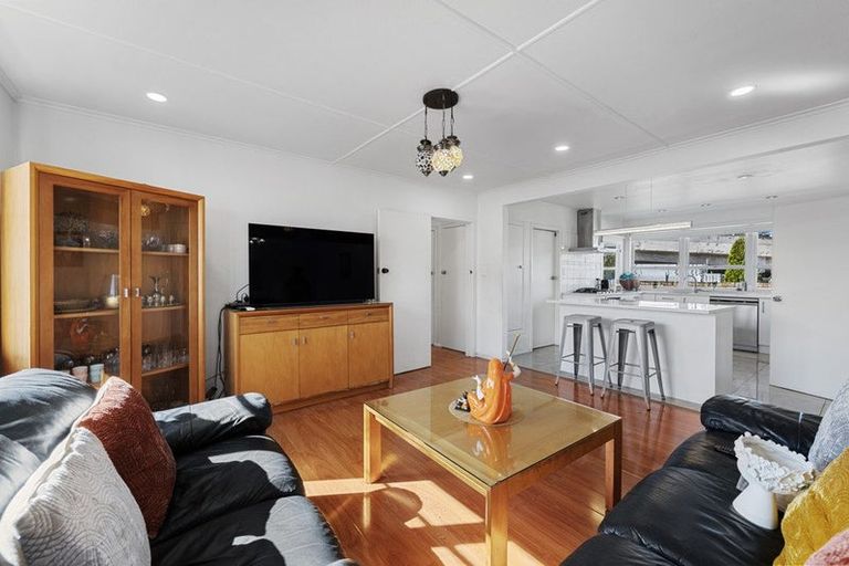 Photo of property in 70 Melrose Road, Mount Roskill, Auckland, 1041