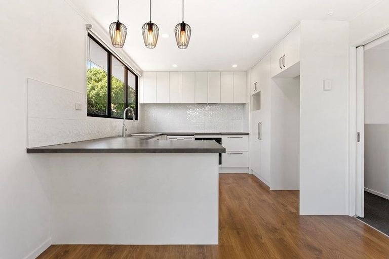 Photo of property in 134 Stanmore Bay Road, Stanmore Bay, Whangaparaoa, 0932