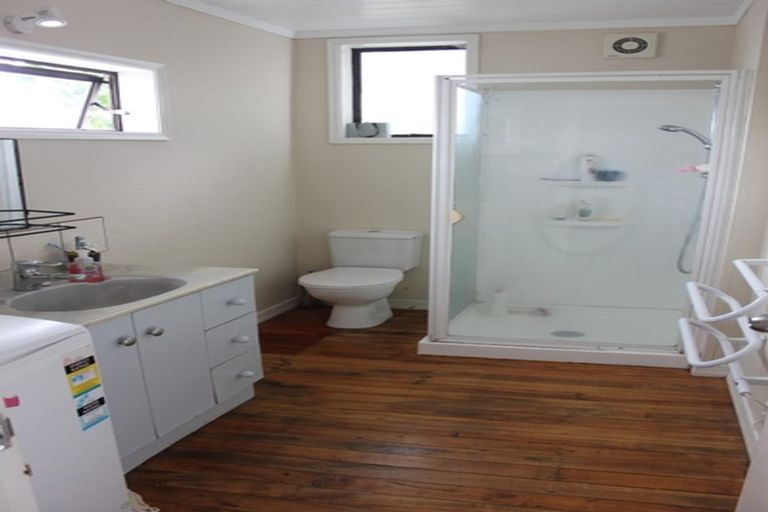 Photo of property in 160a Parker Road, Oratia, Auckland, 0604