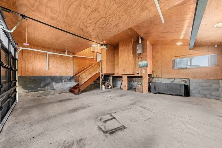 Photo of property in 410 Devon Street West, Lynmouth, New Plymouth, 4310