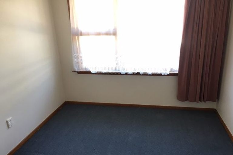 Photo of property in 1/124 Wilsons Road South, Saint Martins, Christchurch, 8022