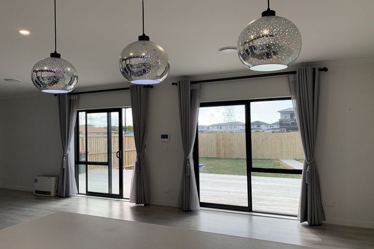 Photo of property in 4 Bunlin Road, Flat Bush, Auckland, 2019