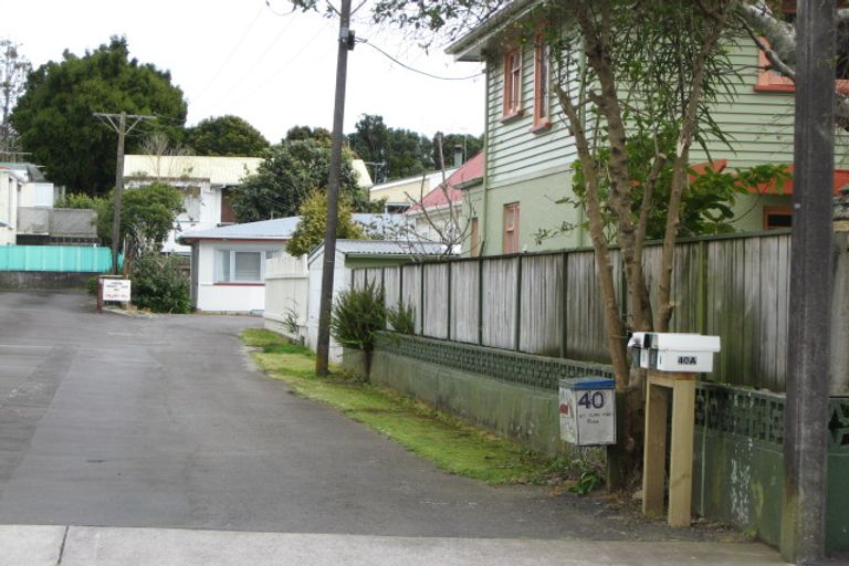 Photo of property in 40a-b Belt Road, Moturoa, New Plymouth, 4310