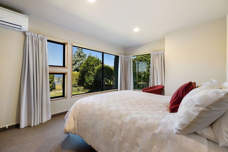 Photo of property in 4 Peregrine Place, Queenstown, 9300