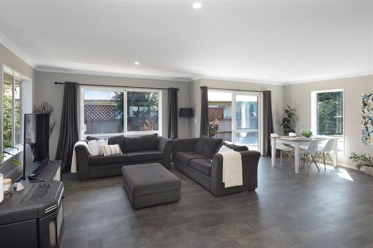 Photo of property in 33 Bracebridge Street, Kaiapoi, 7630