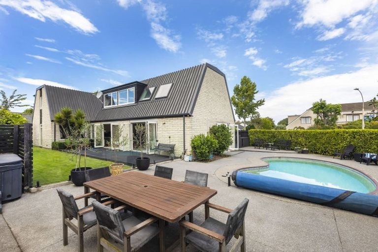 Photo of property in 1 Hanover Place, Ilam, Christchurch, 8041