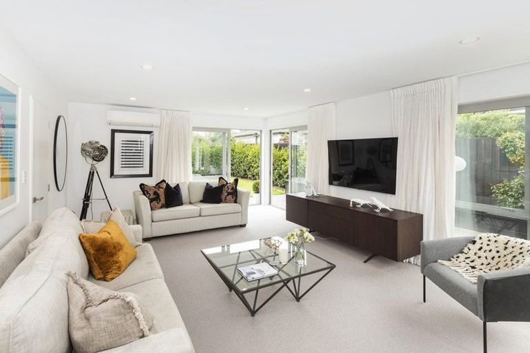 Photo of property in 3b Taylors Avenue, Bryndwr, Christchurch, 8052