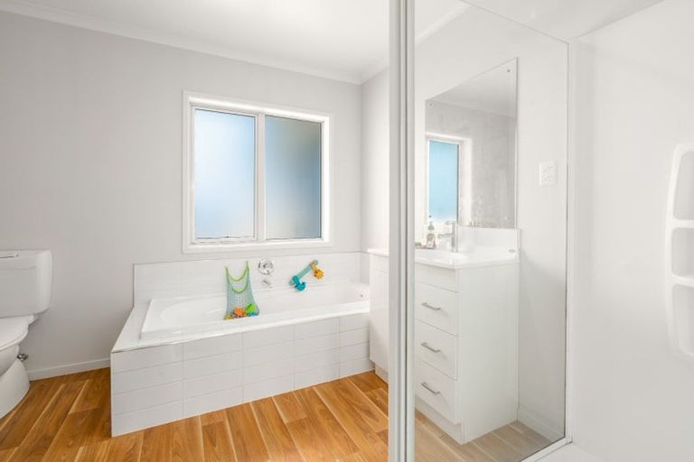 Photo of property in 11 Edie Street, Wigram, Christchurch, 8042