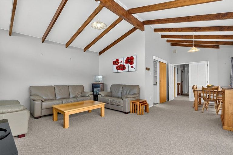 Photo of property in 98 Eban Avenue, Hillcrest, Auckland, 0627