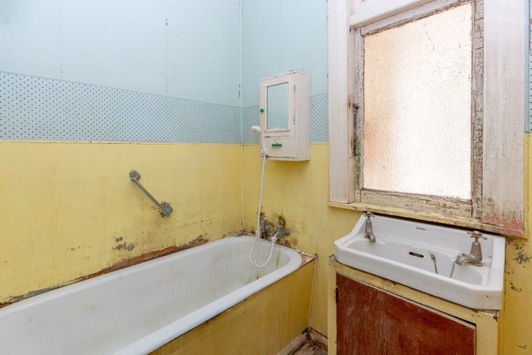 Photo of property in 57 Venice Street, Martinborough, 5711