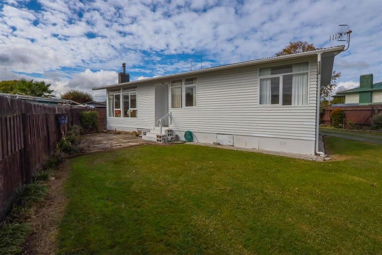 Photo of property in 15c Wingrove Road, Owhata, Rotorua, 3010