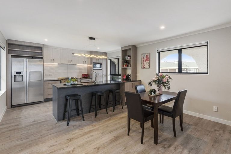 Photo of property in 12 Te Kama Street, Levin, 5510