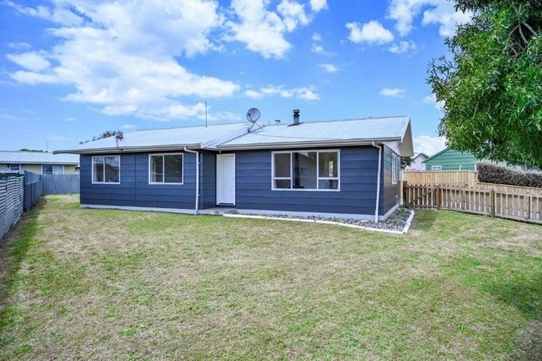 Photo of property in 32 Ramsey Crescent, Flaxmere, Hastings, 4120