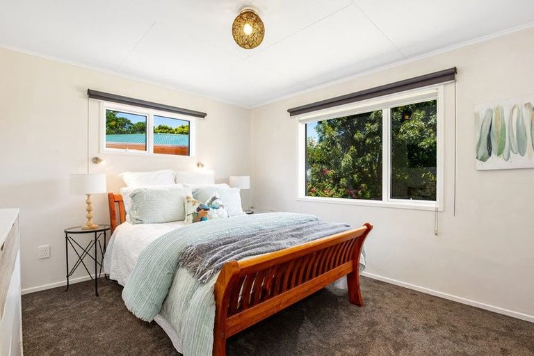 Photo of property in 5 Atherstone Lane, Belmont, Lower Hutt, 5010